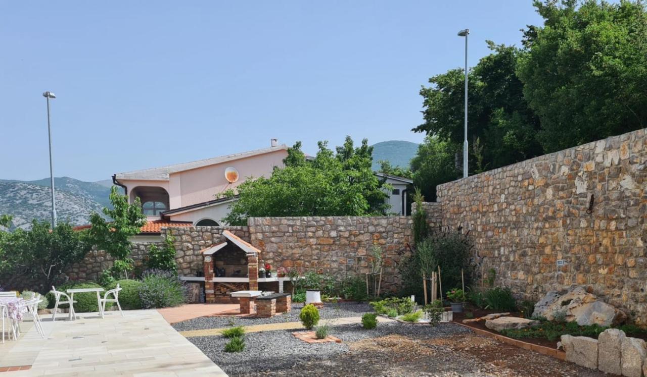 Villa Marlin Кленовица Экстерьер фото