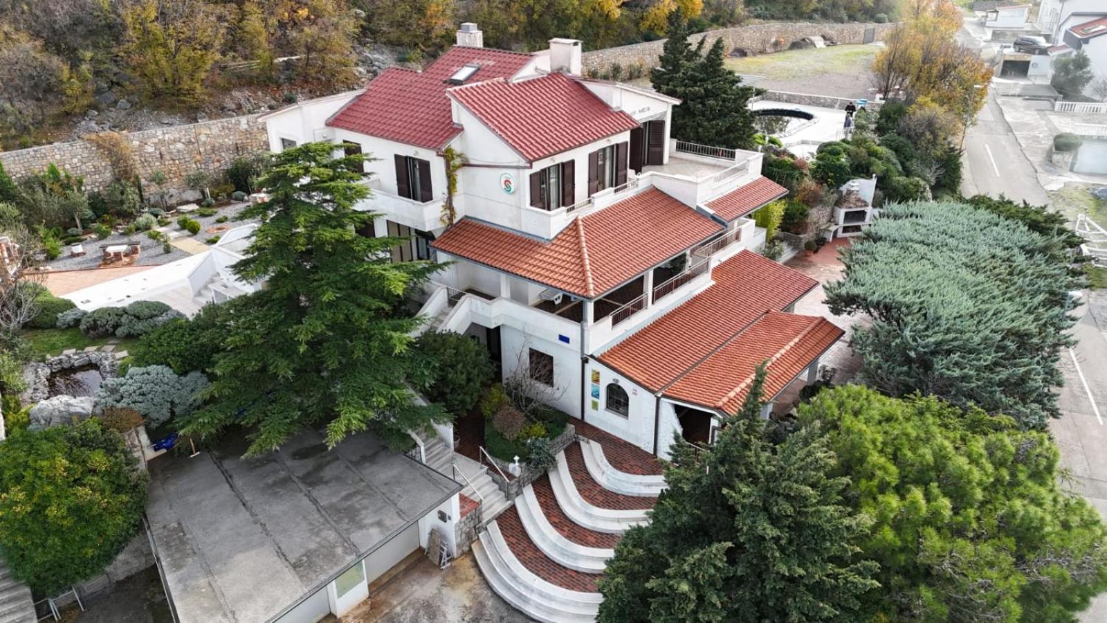 Villa Marlin Кленовица Экстерьер фото